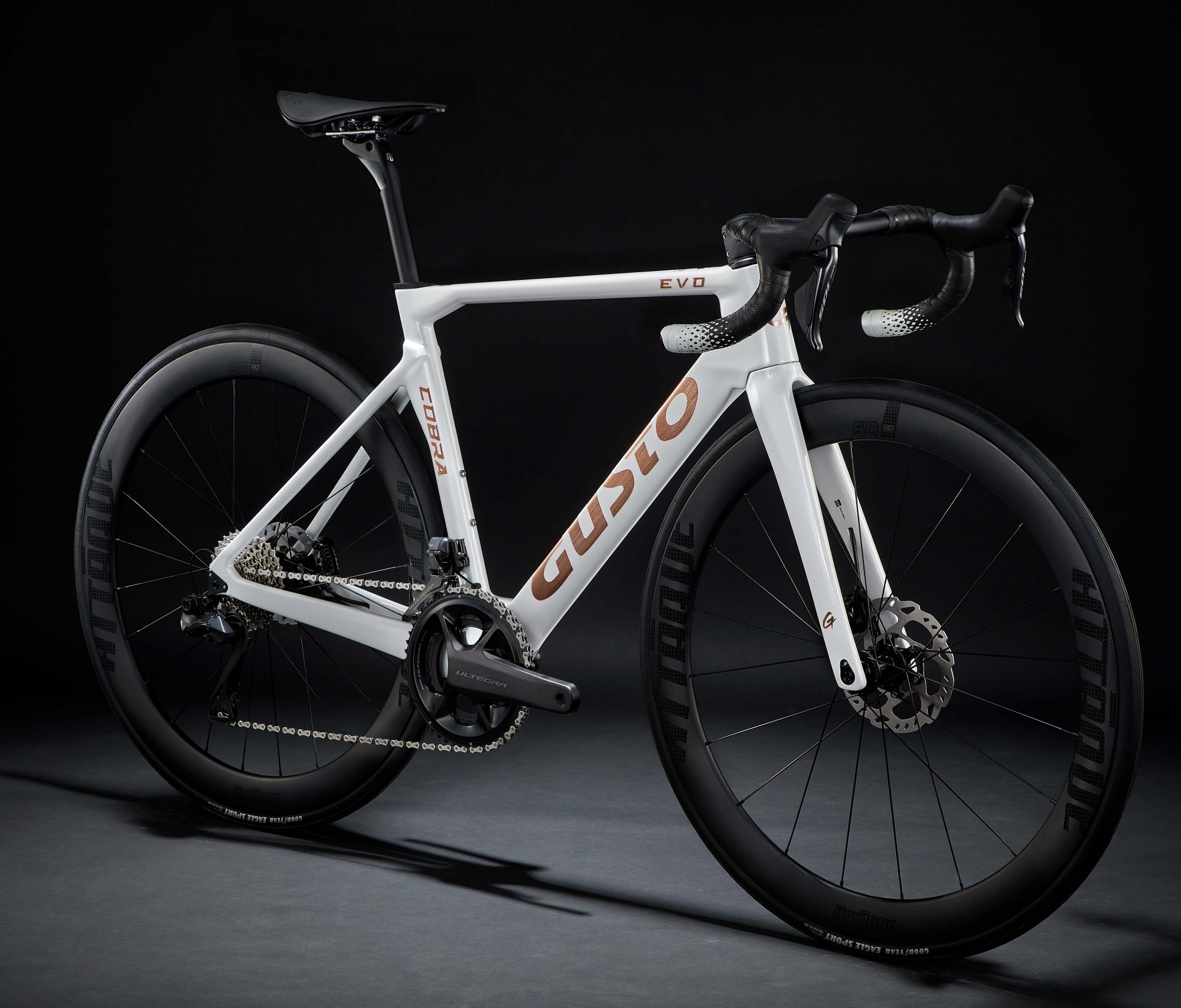 COBRA EVO PRO ULTRA 白